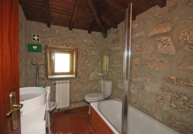 Cottage in Terras de Bouro - Cabaninhas House Cottage in Terras de Bouro - Cabaninhas House