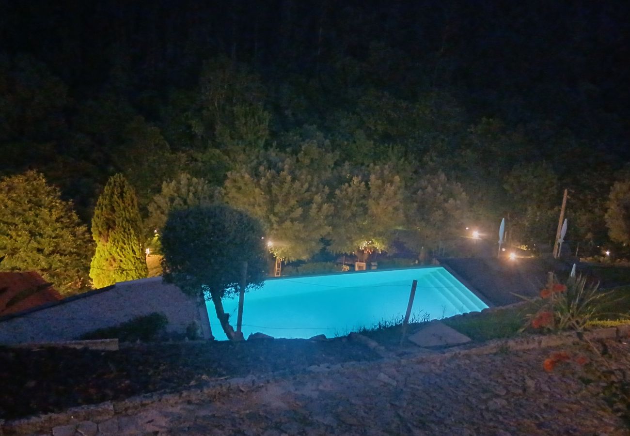 Cottage in Arcos de Valdevez - Quinta do Ribeiro - Casa Mãe