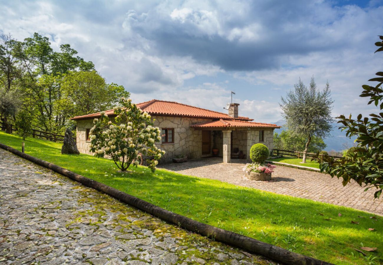 Cottage in Gerês - Casa do Padreiro