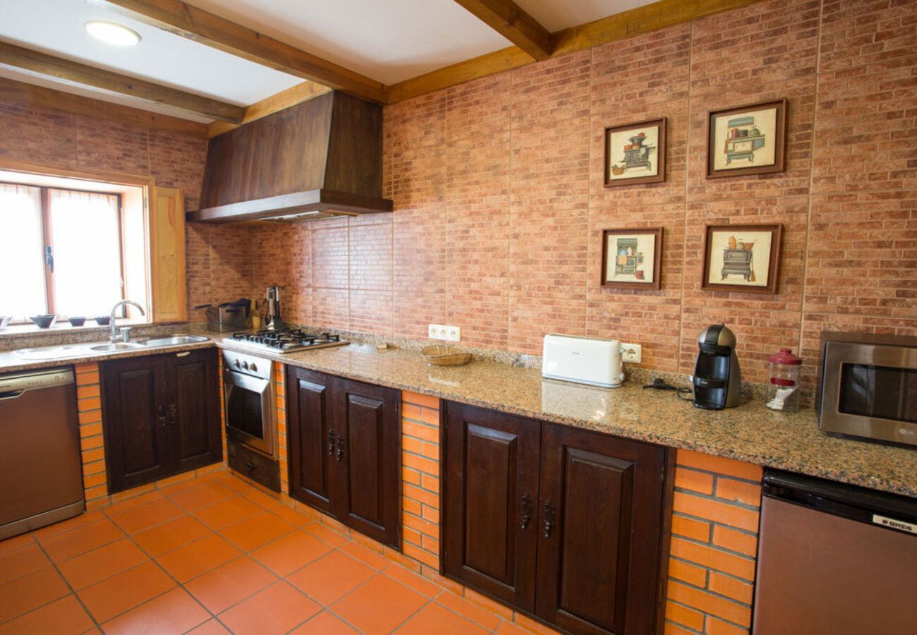 Cottage in Gerês - Casa do Padreiro