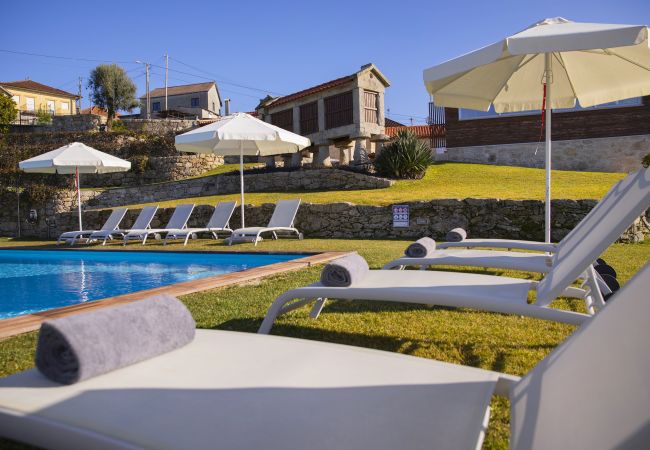 Cottage in Arcos de Valdevez - Casa MÃE - Casas de Selim