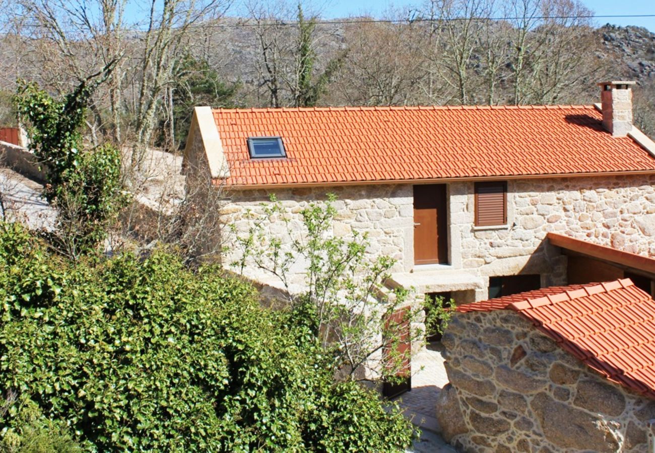 Cottage in Castro Laboreiro - Casa do Fasco