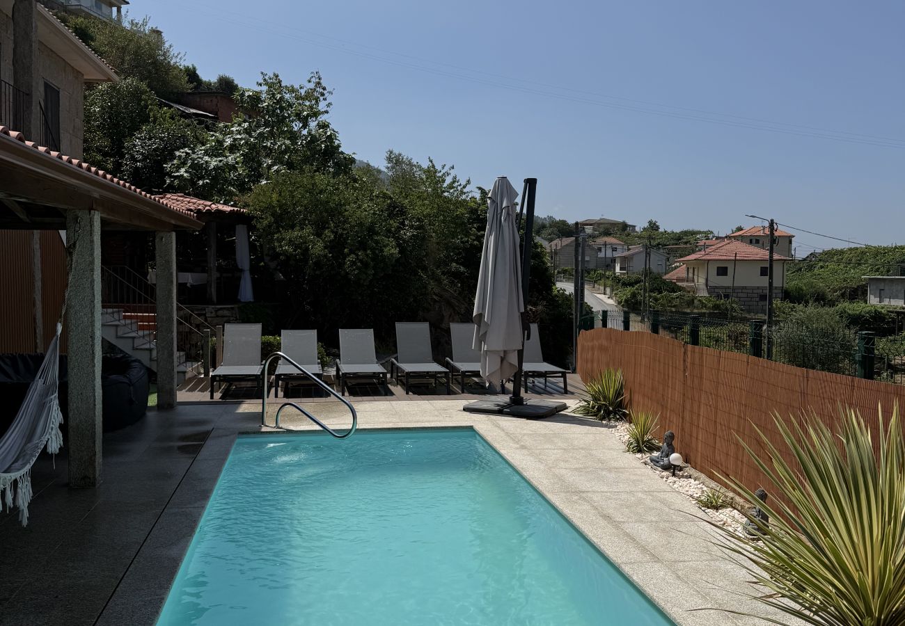 Cottage in Mondim de Basto - Varandas do Tâmega