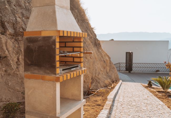 House in Vieira do Minho - Encosta de Louredo - África by Pousadela Village House in Vieira do Minho - Encosta de Louredo - África by Pousadela Village