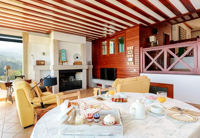 Villa in Gerês - Villa Martagão do Gerês Villa in Gerês - Villa Martagão do Gerês