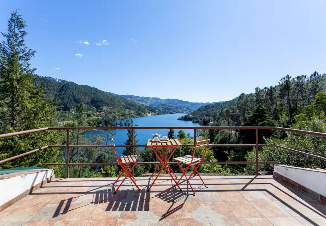 Cottage in Gerês - Gerês Mountain Lake Views by Gerês Casas