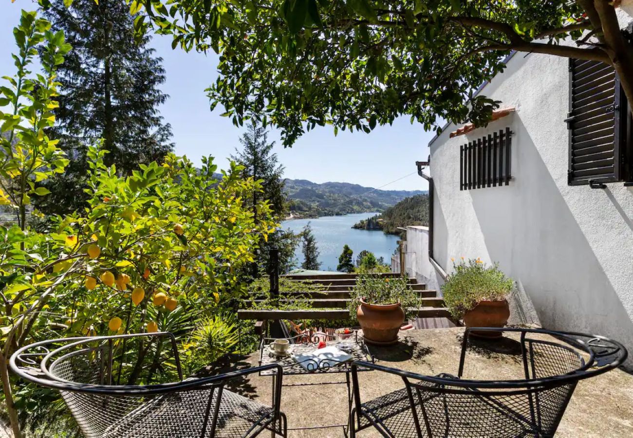 Cottage in Gerês - Gerês Mountain Lake Views by Gerês Casas