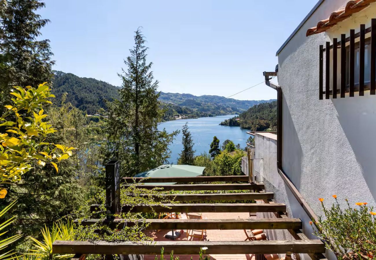 Cottage in Gerês - Gerês Mountain Lake Views by Gerês Casas