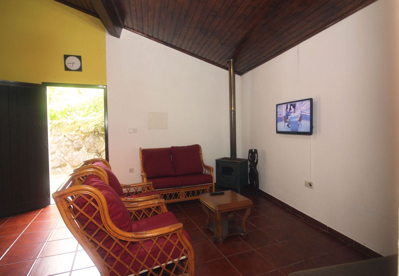 House in Gerês - Casas da Paz T2
