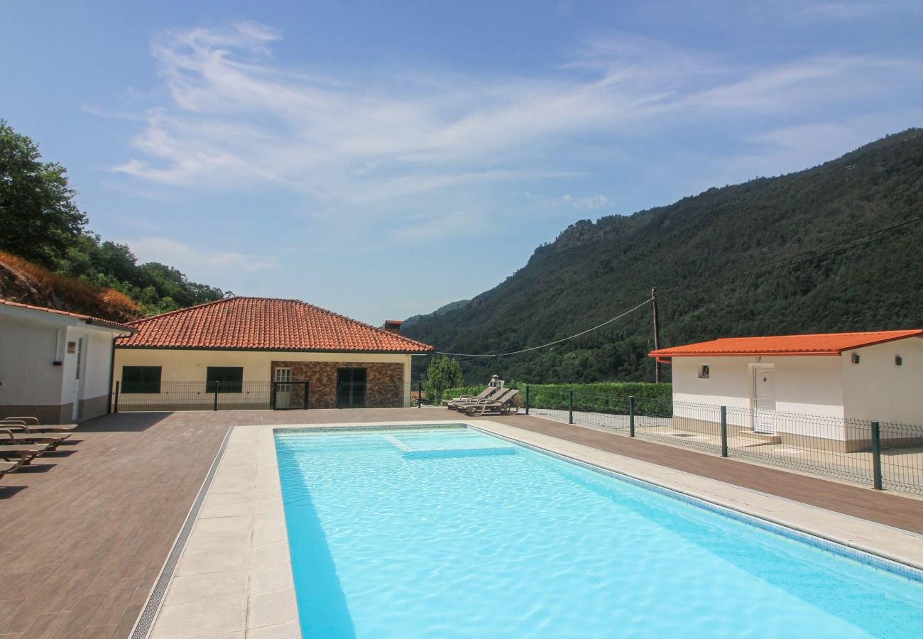 House in Gerês - Paraíso do Gerês T3