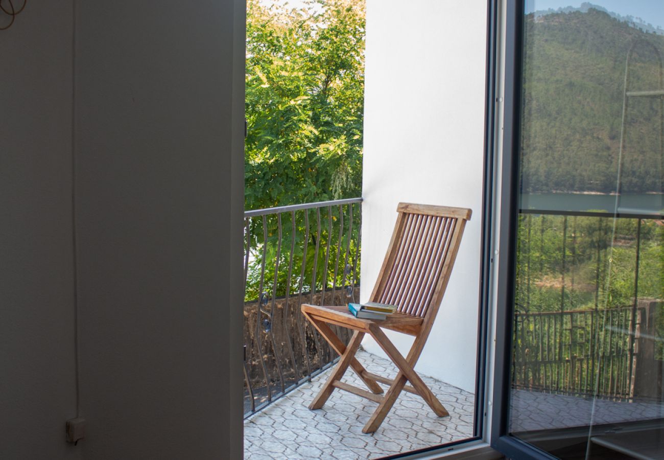 Farm stay in Gerês - Casa da Cruz