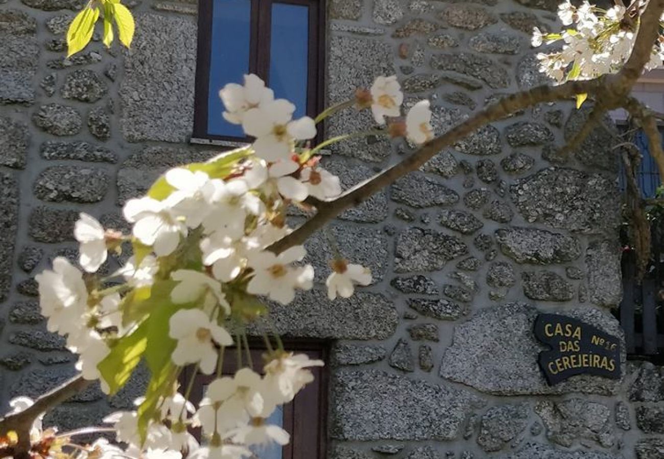 Gîte Rural à Gerês - Casa das Cerejeiras