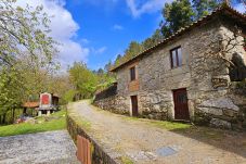Gîte Rural à Terras de Bouro - Casa das Cerejeiras
