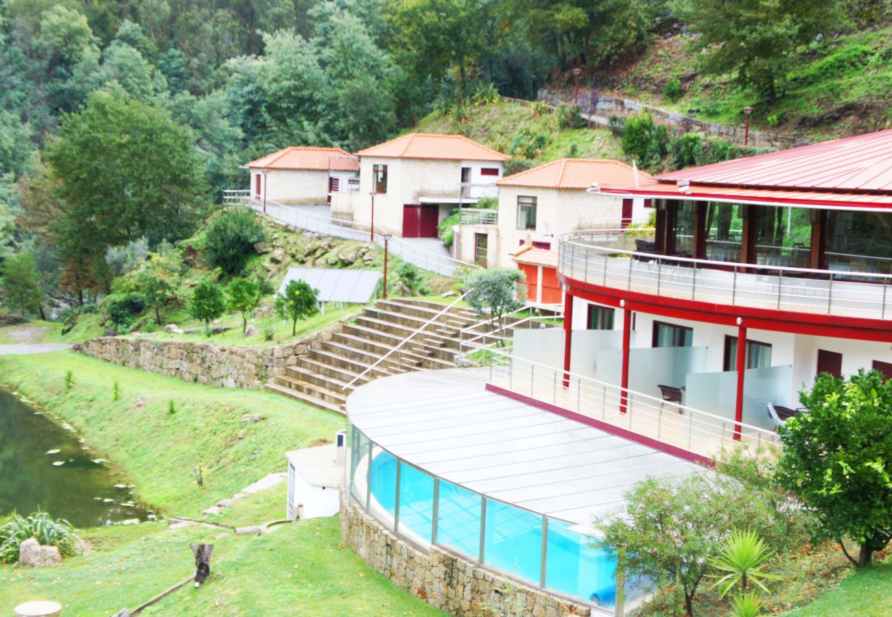 Bungalow à Gerês - Casa do Lago - Hotel Quinta do Rio Gerês