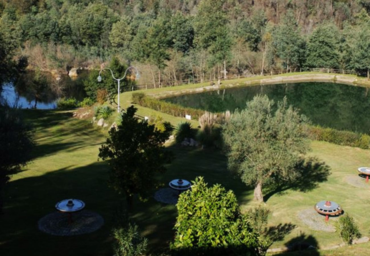 Chambres d'hôtes à Gerês - Quarto do Abrigo do Hotel Quinta do Rio Gerês