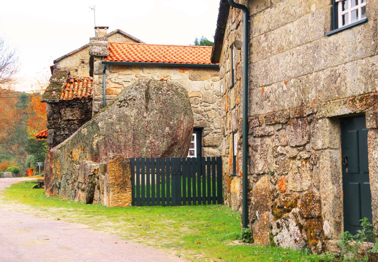 Chambres d'hôtes à Gerês - Suite - Encostas da Torre