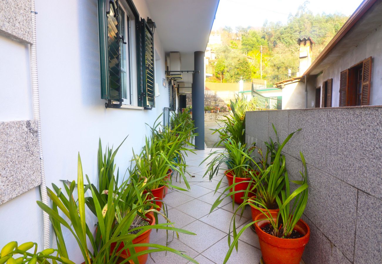 Chambres d'hôtes à Gerês - Quarto com banheira - Casa do Eido