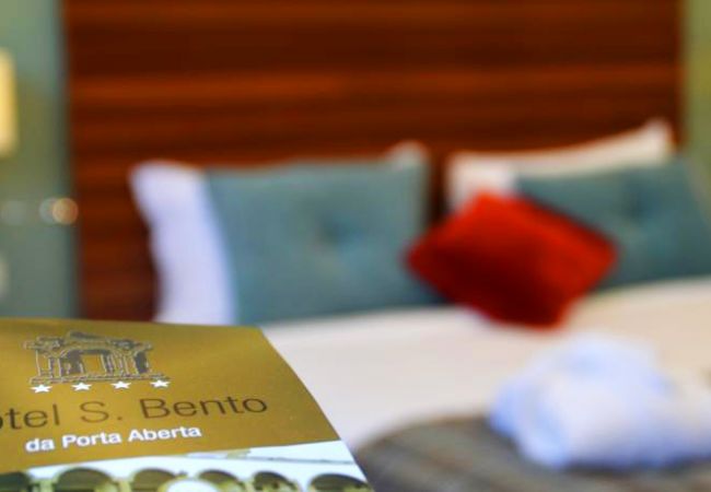 Chambres d'hôtes à Gerês - Hotel S. Bento **** Quarto Duplo/Twin Varanda Chambres d'hôtes à Gerês - Hotel S. Bento **** Quarto Duplo/Twin Varanda