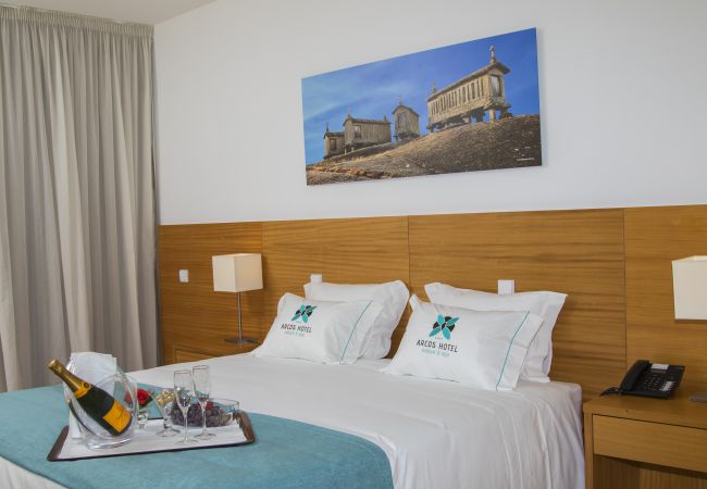 Chambres d'hôtes à Arcos de Valdevez - Luna Arcos Hotel_Quarto Duplo/Twin