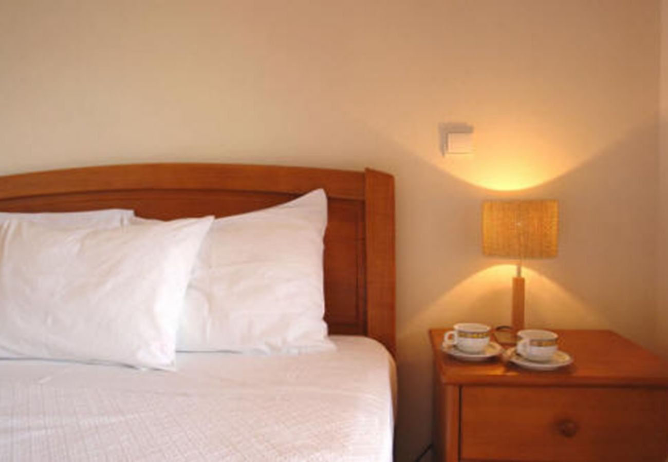 Chambres d'hôtes à Campo do Gerês - Albergaria Stop Hotel - Quarto Duplo com Alpendre