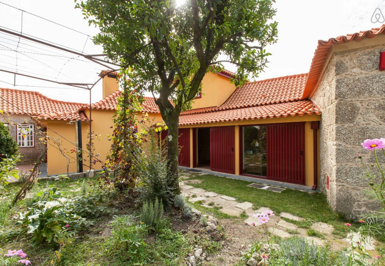 Chambres d'hôtes à Gerês - Quarto Duplo c/ Terraço - Casa do Eido Sustainable