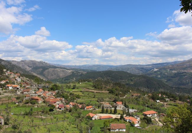 Gîte Rural à Gerês - Casa da Ermida T1 - Casa do Criado Gîte Rural à Gerês - Casa da Ermida T1 - Casa do Criado