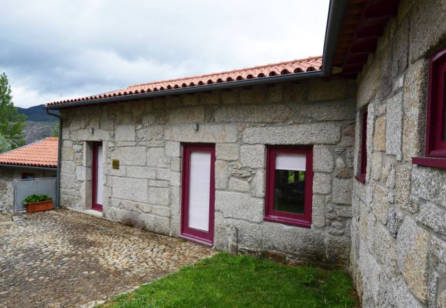  à Vieira do Minho - Casa S. Francisco - Aldeia de Louredo