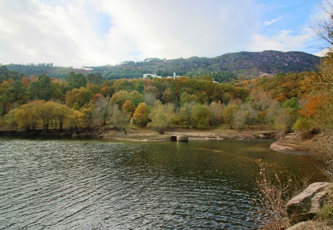 Chambres d'hôtes à Gerês - Quarto Duplo Deluxe - Quinta da Carvalha Chambres d'hôtes à Gerês - Quarto Duplo Deluxe - Quinta da Carvalha