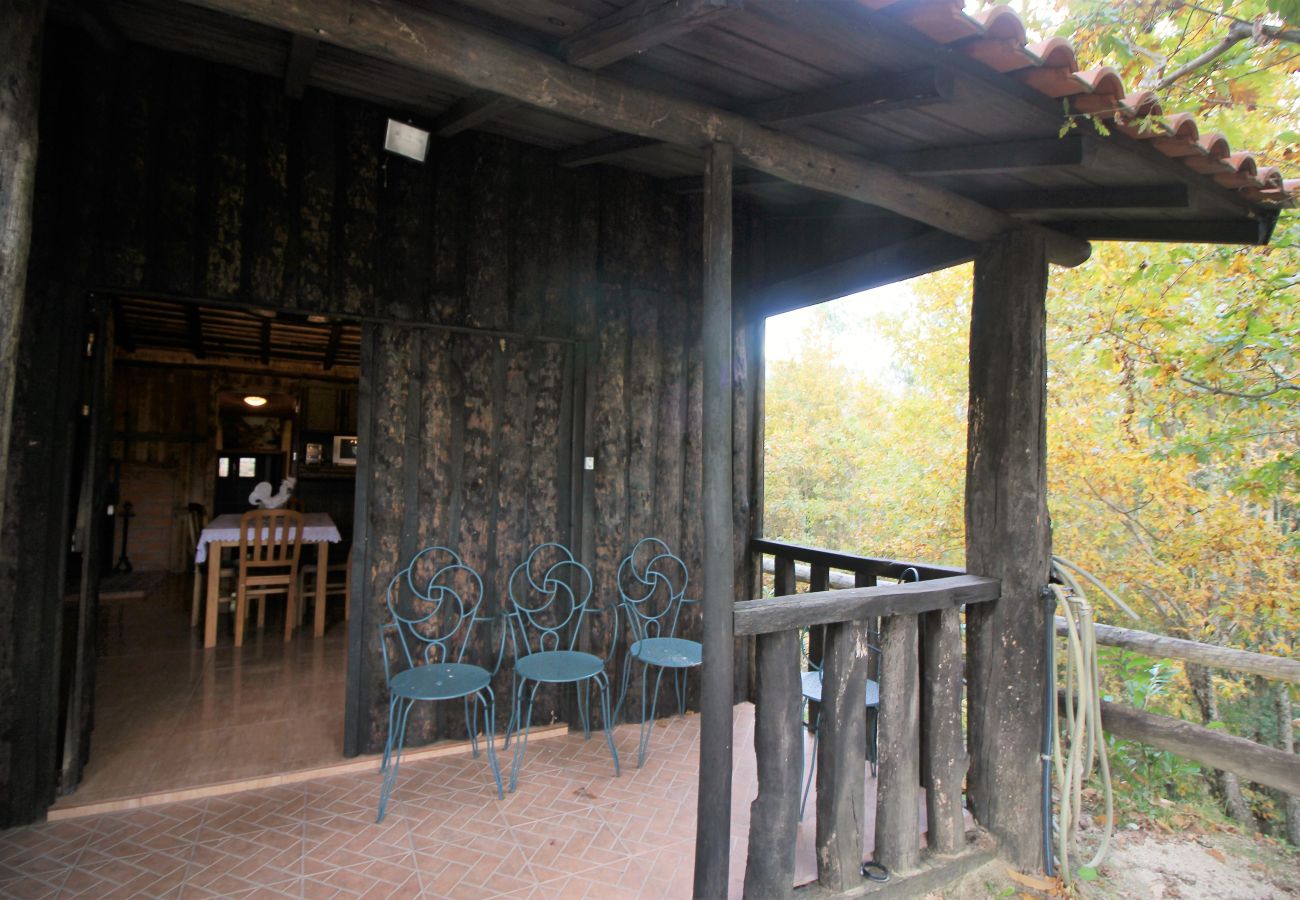 Bungalow à Gerês - Cabana T2 da Carvalha