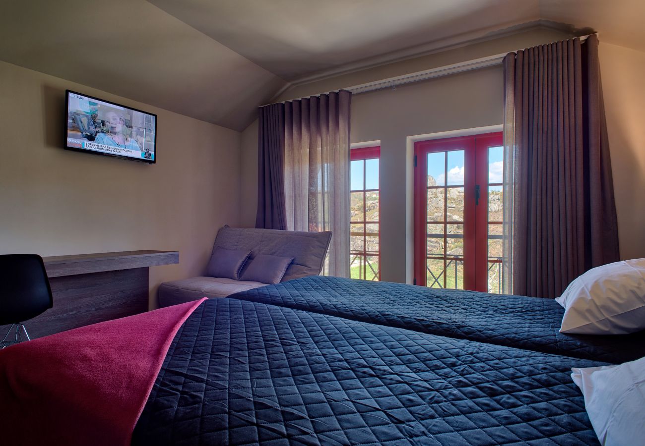 Chambres d'hôtes à Castro Laboreiro - Quarto - Miradouro do Castelo