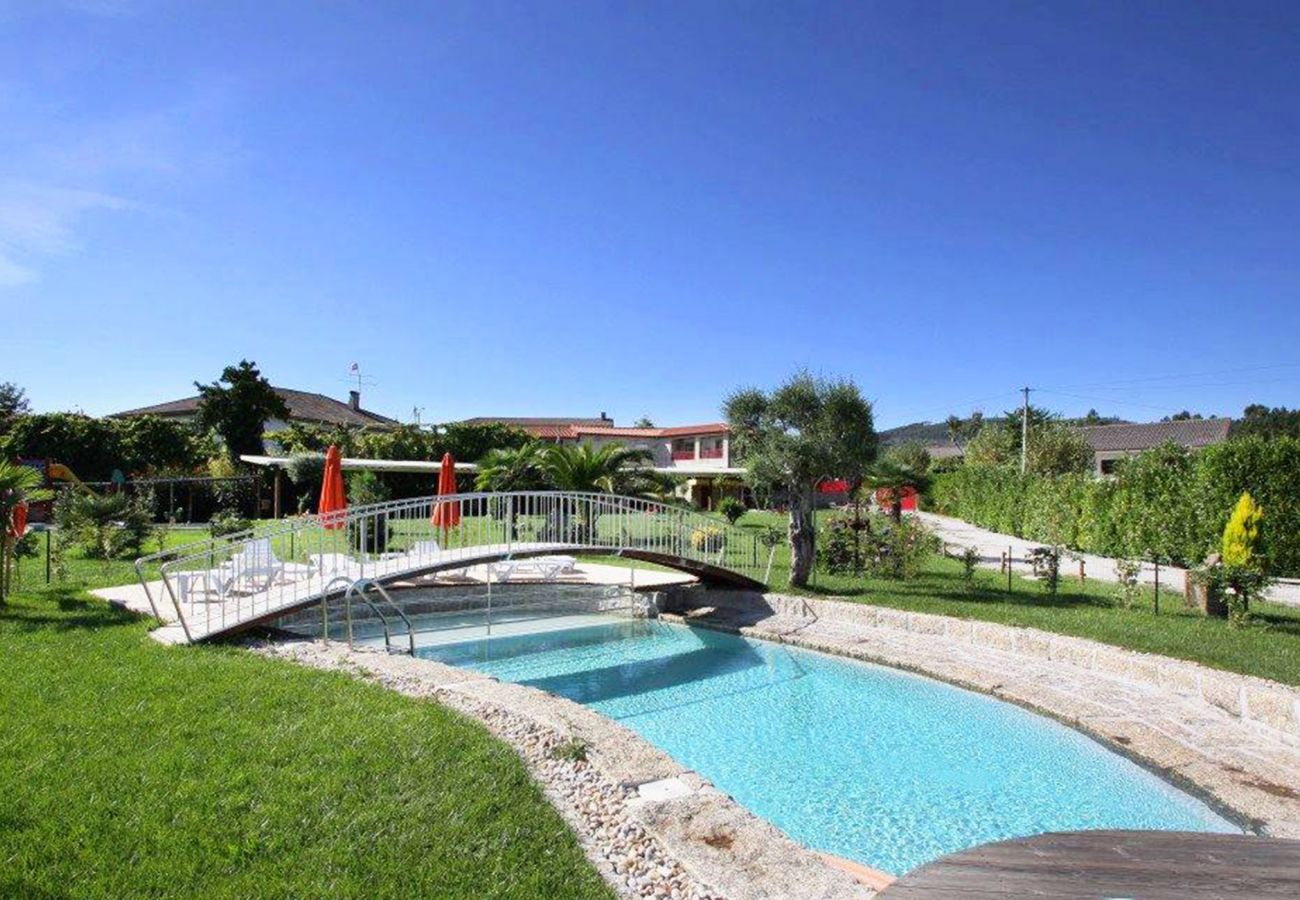 Chambres d'hôtes à Póvoa de Lanhoso - Quarto Duplo Superior com Terraço - Quinta do Rego