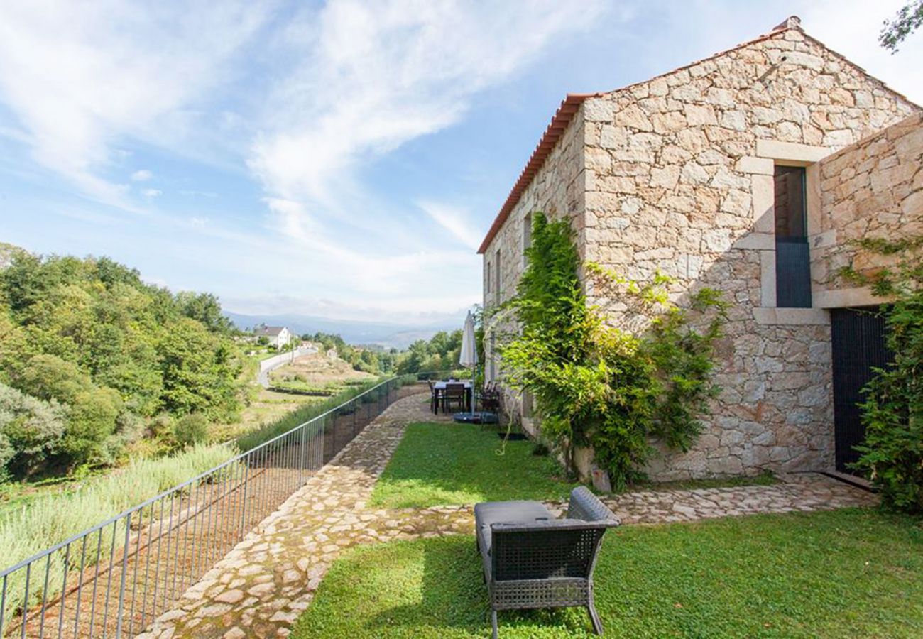 Gîte Rural à Melgaço - Melgaço Alvarinho Houses T5