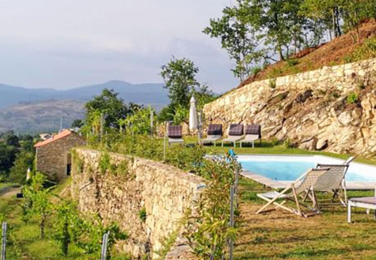 Gîte Rural à Melgaço - Melgaço Alvarinho Houses T5