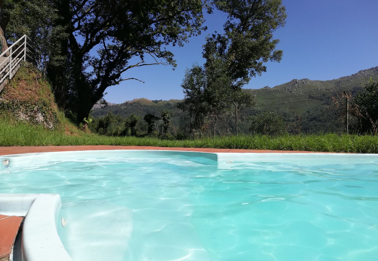 Maison à Terras de Bouro - Casa da Carvalheira