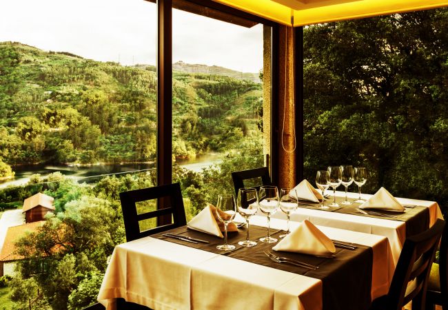 Chambres d'hôtes à Gerês - Suite - Hotel Agrinho Suítes & Spa Gerês Chambres d'hôtes à Gerês - Suite - Hotel Agrinho Suítes & Spa Gerês