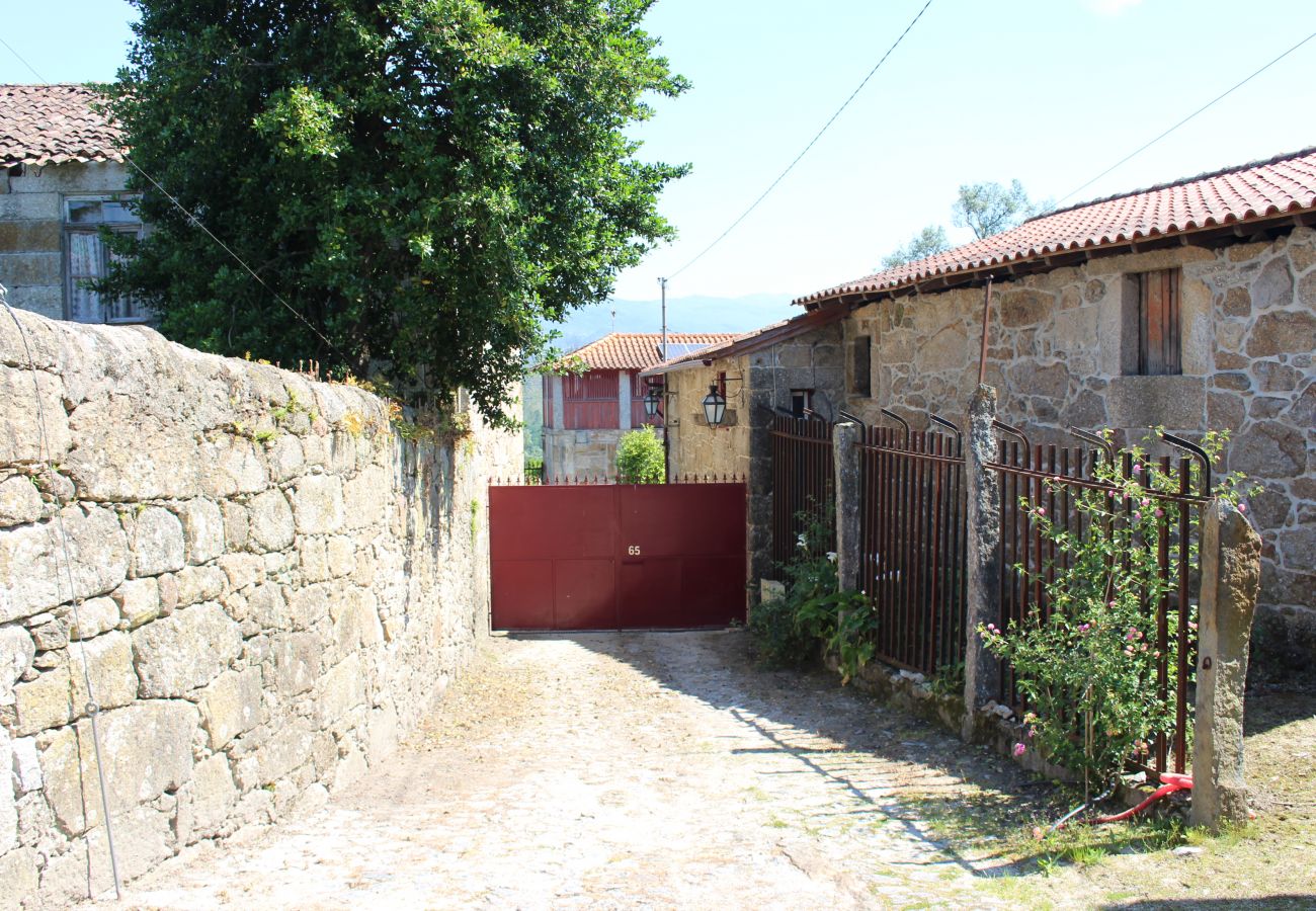 Appartement à Terras de Bouro - Quinta da Mó - Suite Deluxe 1