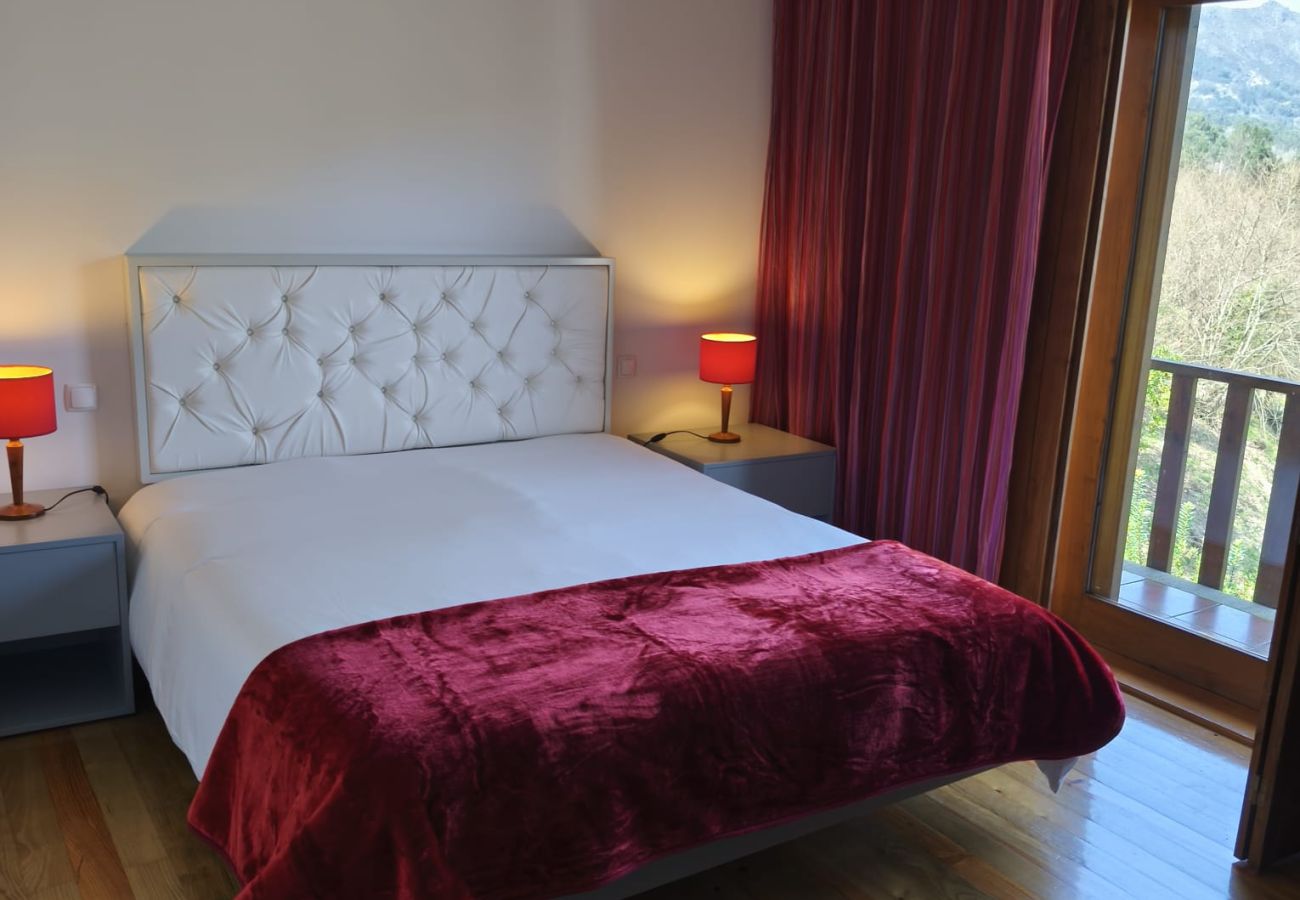 Maison à Gerês - Casa do Fijogo