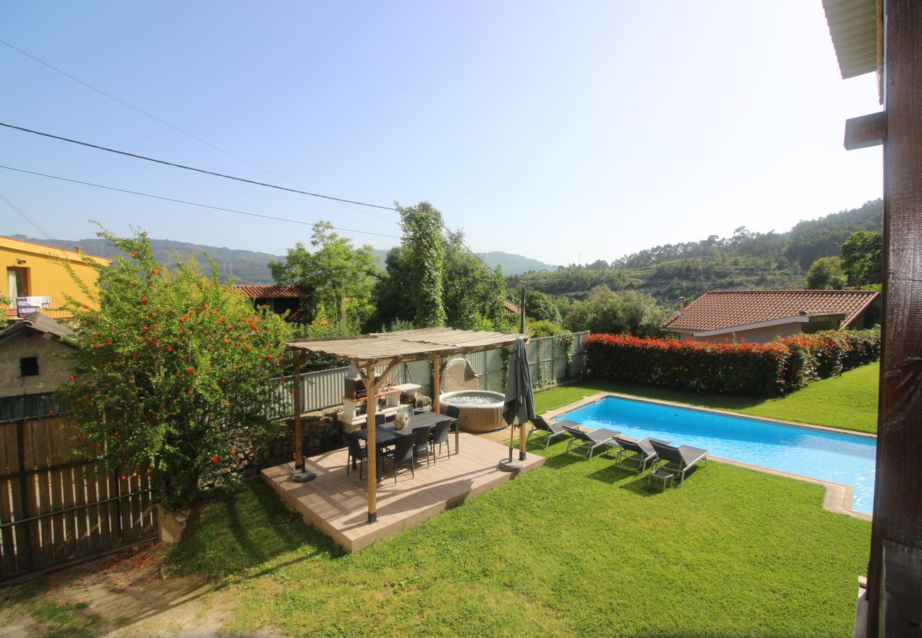Villa à Gerês - Casa da Pontelha
