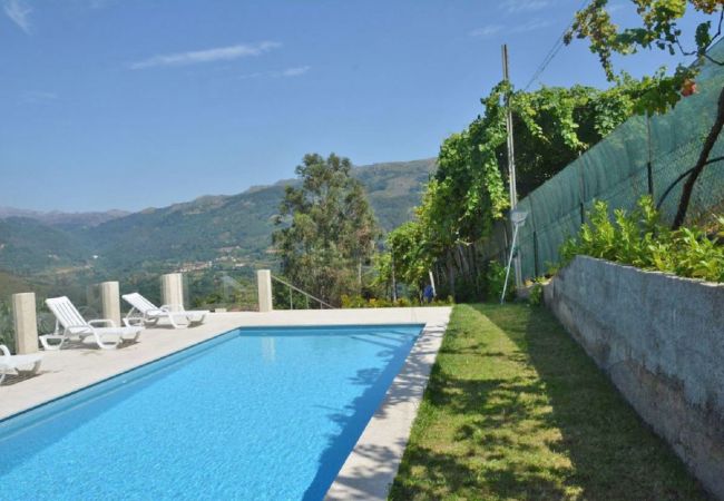 Maison à Terras de Bouro - Casa Varanda do Gerês