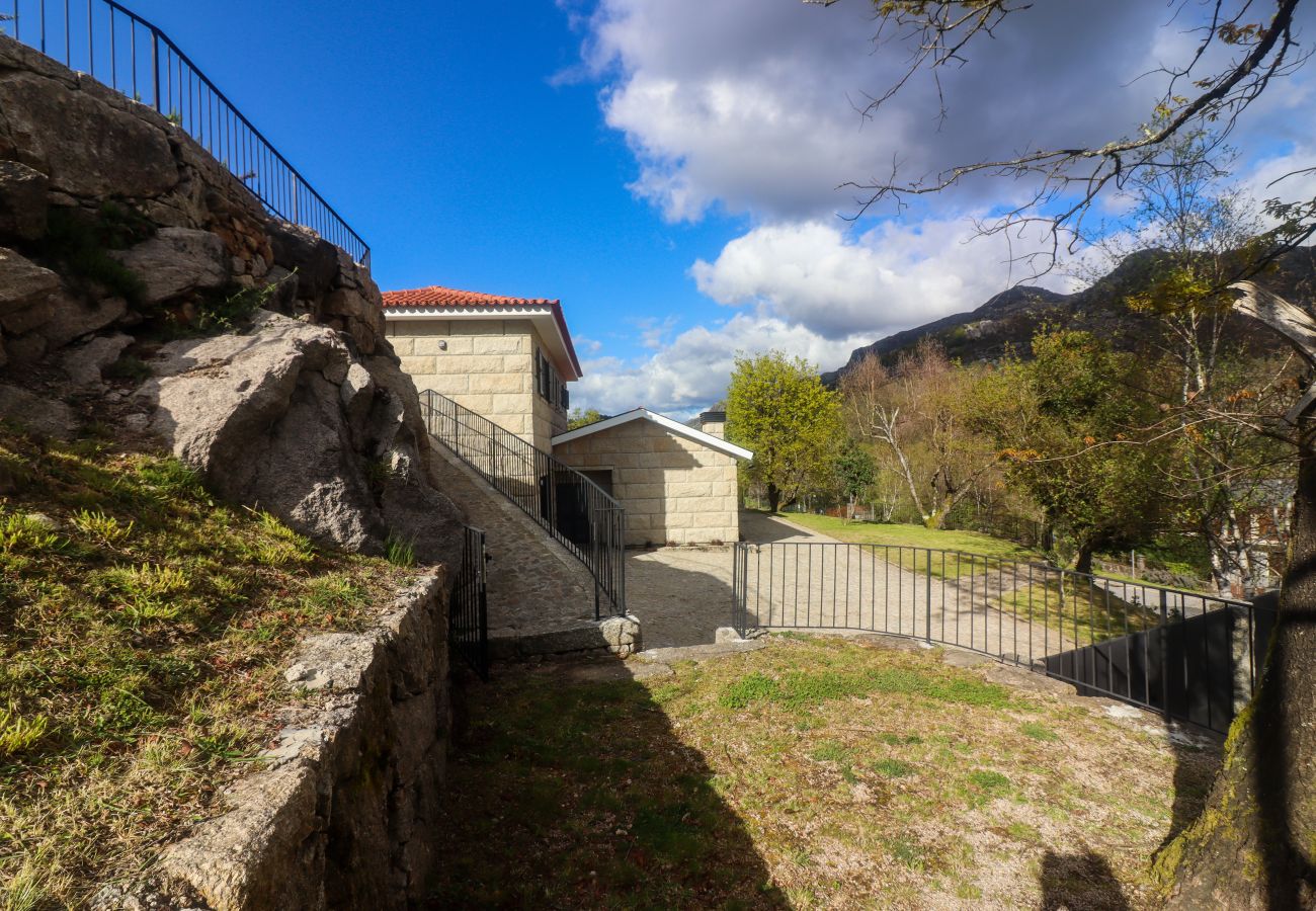 Gîte Rural à Campo do Gerês - Casa Fraga do Suadouro II