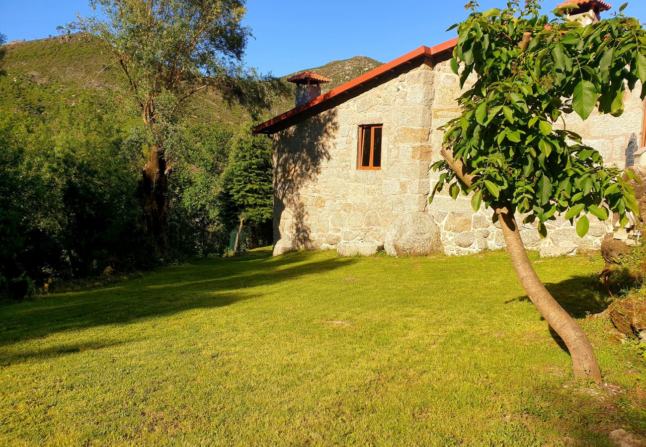 Gîte Rural à Gerês - Quinta da Casa dos Santos