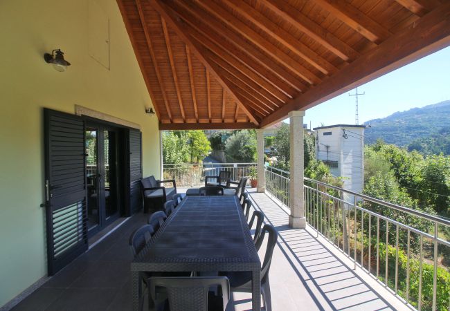 Maison à Gerês - Casa dos Henriques