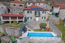 Gîte Rural à Gerês - Eira Costa House