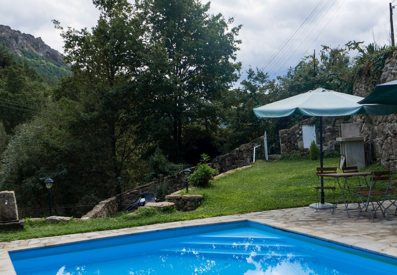 Gîte Rural à Arcos de Valdevez - Casa Lagoa - Casas da Peneda