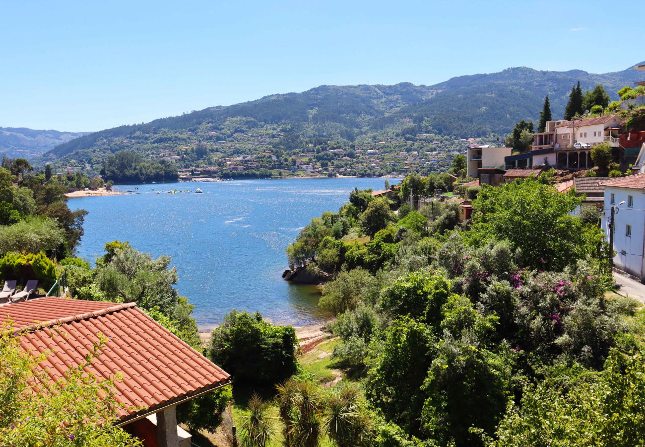 Maison à Gerês - Casa da Fonte