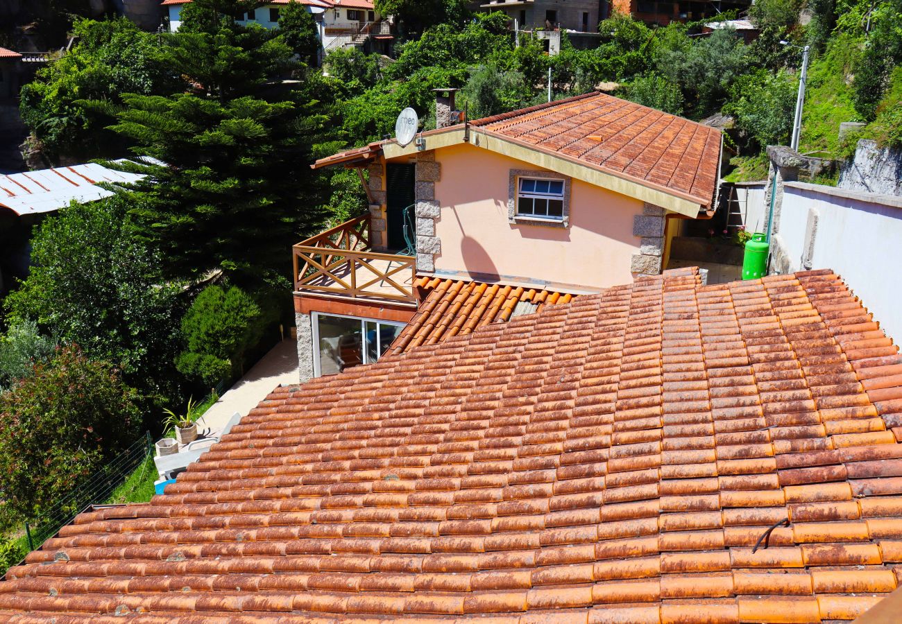 Maison à Gerês - Casa da Fonte