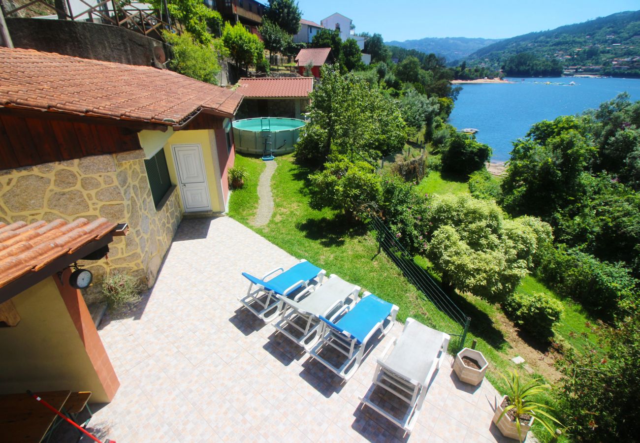 Maison à Gerês - Casa da Fonte