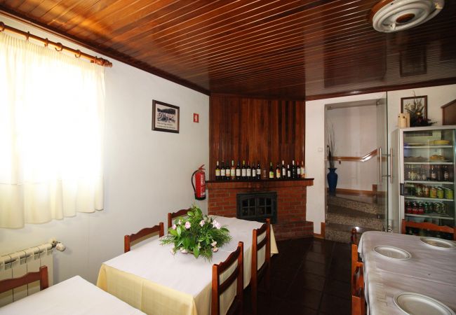Chambres d'hôtes à Gerês - Quarto Triplo - Casa Baranda
