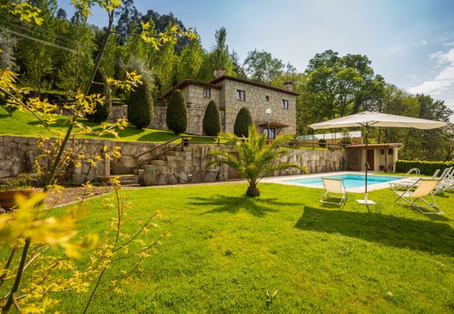 Gîte Rural à Gerês - Casa do Padreiro