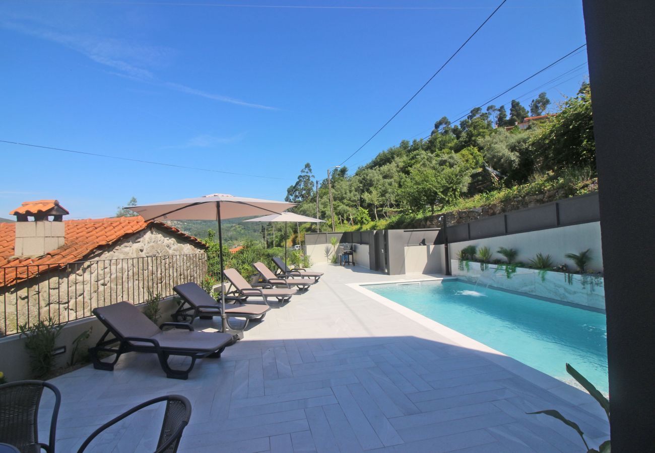 Maison mitoyenne à Gerês - Real Village I
